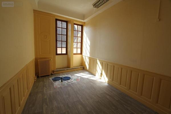 Fonds et/ou murs commerciaux à louer à Dole dans le Jura (39100), ref : 39033-L529