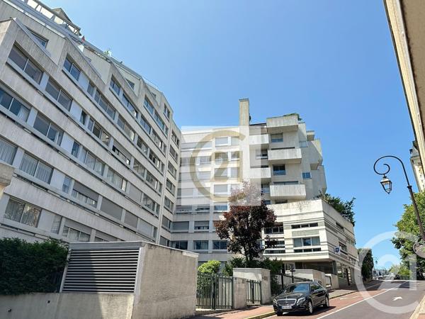 Appartement F2 à vendre  2 pièces - 74,63 m2 ST CLOUD - 92