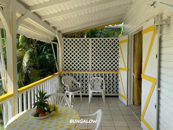 Maison à vendre avec son bungalow SAINT FRANCOIS (971)