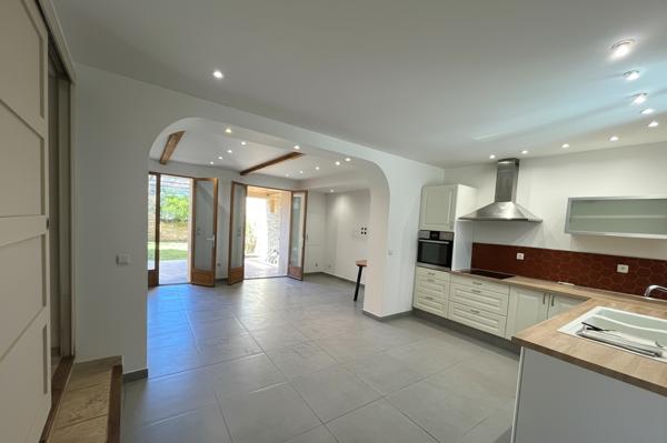 Maison de village-100m2 avec jardin