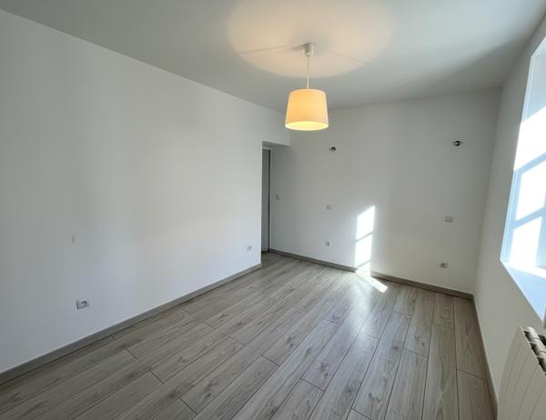 Maison de village-100m2 avec jardin