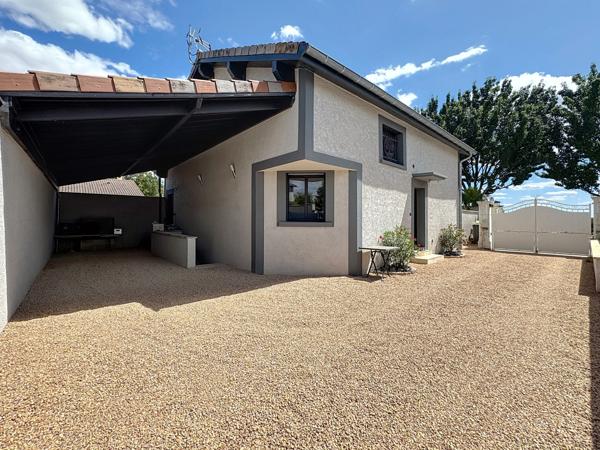 Reyrieux (01600) Maison récente 127m² terrain 299m² piscine