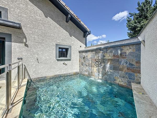 Reyrieux (01600) Maison récente 127m² terrain 299m² piscine