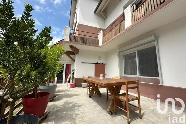 Maison à vendre 10 pièces 241 m² Lourdes