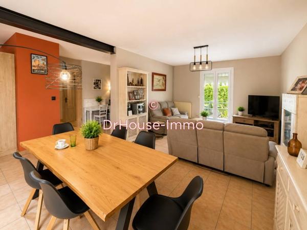 Maison à vendre 6 pièces de 143 m²