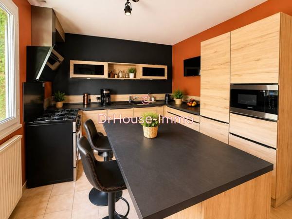 Maison à vendre 6 pièces de 143 m²