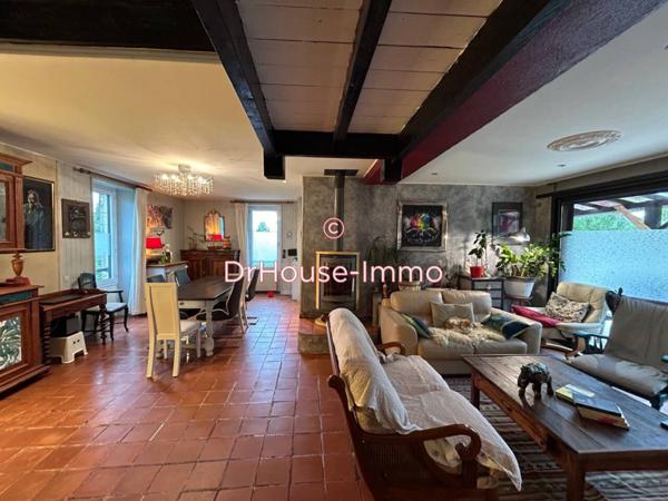 Maison à vendre 9 pièces de 232 m²