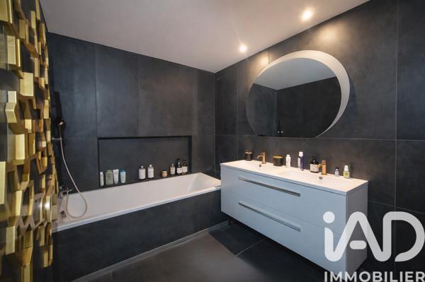 Appartement à vendre 3 pièces 70,1 m² La Ciotat