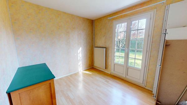 Maison Saint Germain Du Puy - 3 chambres - Garage