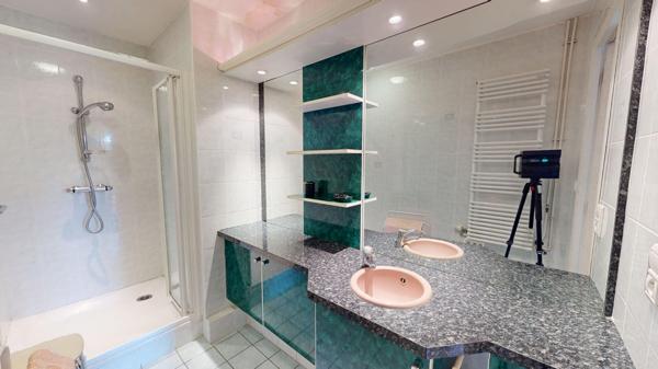 Maison Saint Germain Du Puy - 3 chambres - Garage