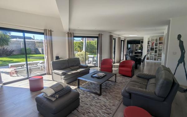 Maison à vendre    5 pièces • 153,20 m2 Mathieu