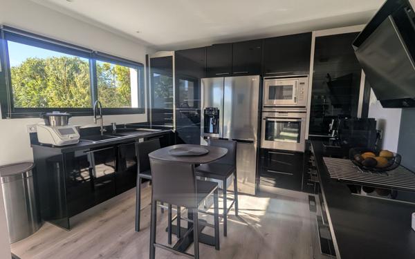 Maison à vendre    5 pièces • 153,20 m2 Mathieu