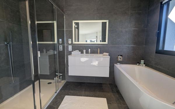 Maison à vendre    5 pièces • 153,20 m2 Mathieu