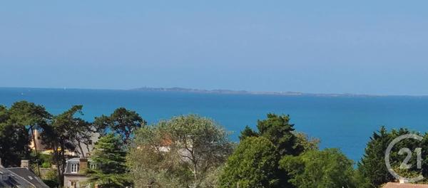 Appartement F4 à vendre  4 pièces - 93,12 m 2   DONVILLE LES BAINS  - 50