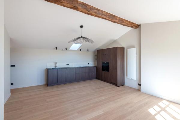 EXCLUSIVITE - BELLECOUR - Dernier étage appartement de 51,31m² - 1 chambre