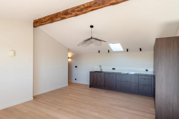 EXCLUSIVITE - BELLECOUR - Dernier étage appartement de 51,31m² - 1 chambre