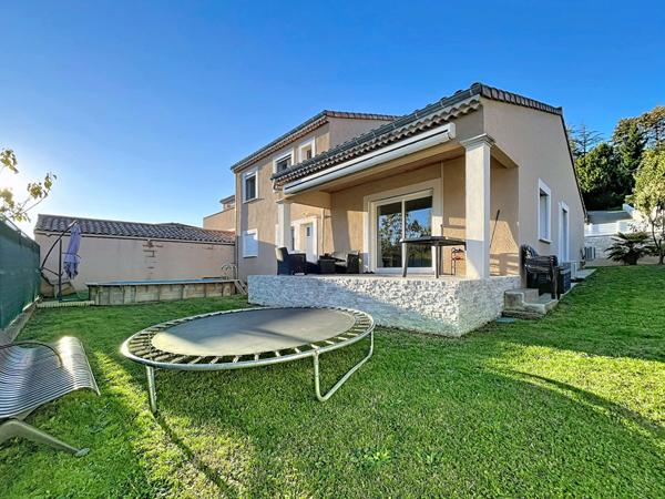 EXCLUSIVITE - MAISON DE 141 M² SUR 432 M² DE TERRAIN