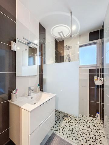 EXCLUSIVITE - MAISON DE 141 M² SUR 432 M² DE TERRAIN