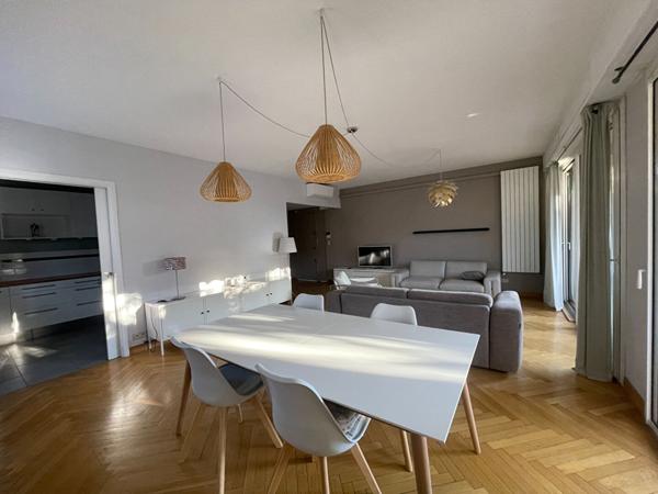 AIX EN PROVENCE - APPARTEMENT DE TYPE 4 - CLIMATISE ET MEUBLE - 98 m²