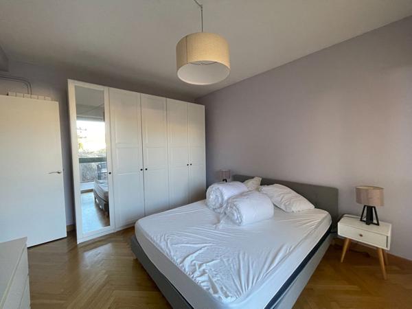 AIX EN PROVENCE - APPARTEMENT DE TYPE 4 - CLIMATISE ET MEUBLE - 98 m²