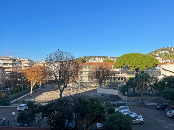 Appartement Cannes 2 pièce(s) 48 m2 Proche Plages - Croisette