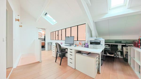 Appartement 4 pièces - 140 m² Bien prestige