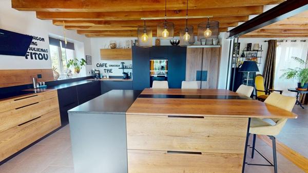 Propriété de caractère 7 pièce(s) 300 m2
