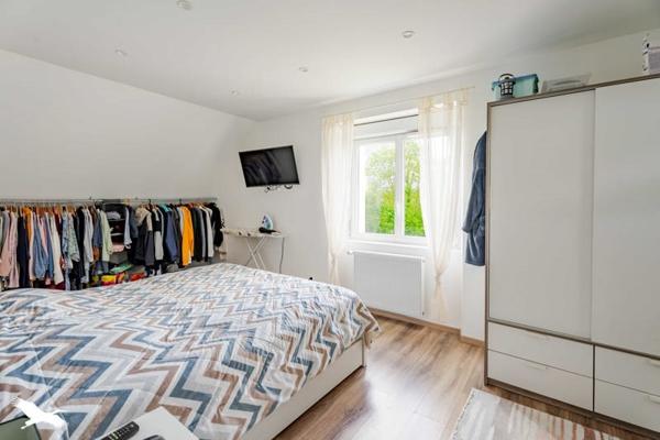 Maison à vendre 292 050 € Guilers 6 p 108 m² DPE A