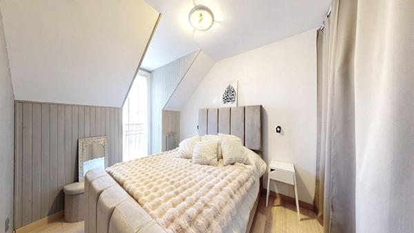 Maison INDIVIDUELLE VAUREAL avec 3 chambres garage et terrain.