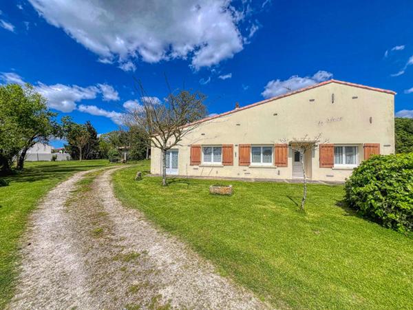 À vendre - Maison familiale à moderniser -Médis, proche Royan Medis