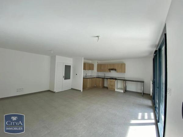 Appartement à louer 3 pièces 76.09m² Saint-Étienne (42000)