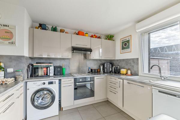 Appartement BÈgles 4 pièce(s)