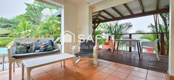 VILLA avec studio indépendant.