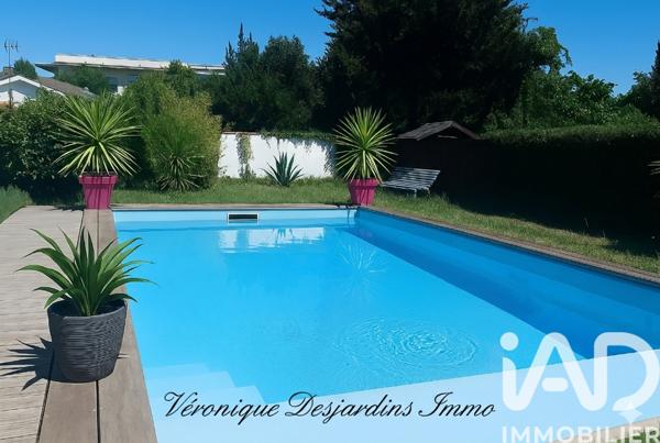 Maison à vendre 5 pièces 129 m² Saintes