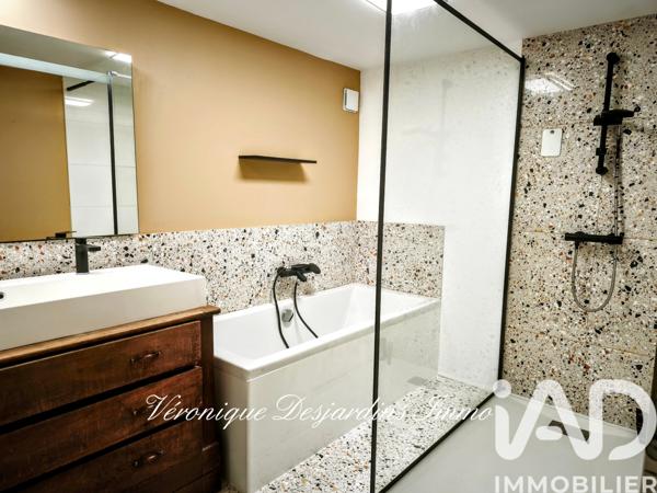 Maison à vendre 5 pièces 129 m² Saintes