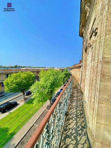 Appartement Triplex Bordeaux 5 pièce(s) 135 m2 avec balcons