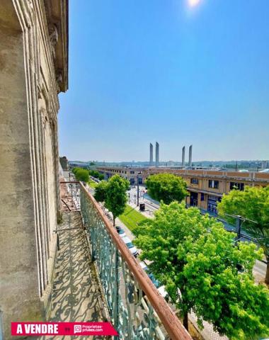 Appartement Triplex Bordeaux 5 pièce(s) 135 m2 avec balcons