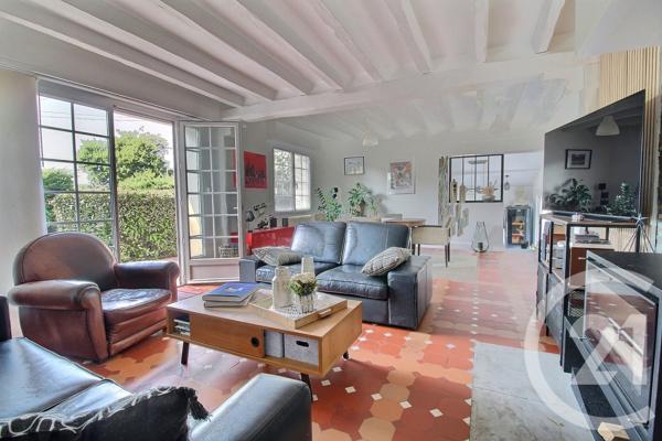 Maison à vendre  7 pièces - 177,27 m 2   PESSAC  - 33