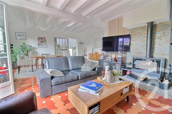 Maison à vendre  7 pièces - 177,27 m 2   PESSAC  - 33