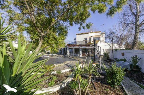 Maison à vendre |  Marseillan |  7 pièces | 213 m²