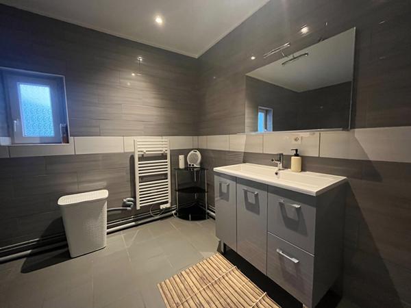 Appartement - 3 pièces - 100 m²