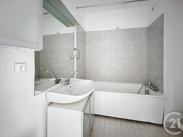 Appartement F1 à vendre  1 pièce - 30,01 m2 LE CHESNAY - 78