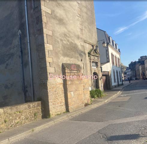 Immeuble à vendre 12 pièces de 198 m²