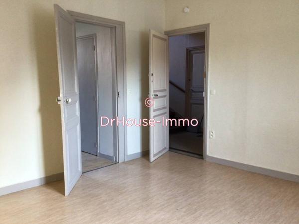 Immeuble à vendre 12 pièces de 198 m²