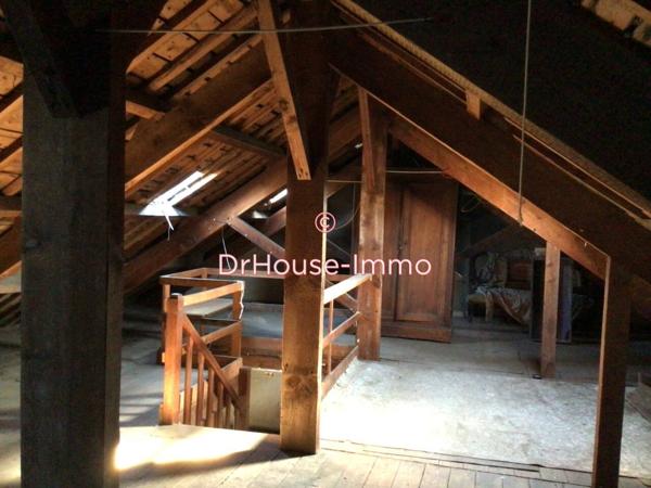 Immeuble à vendre 12 pièces de 198 m²