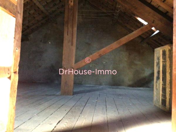 Immeuble à vendre 12 pièces de 198 m²