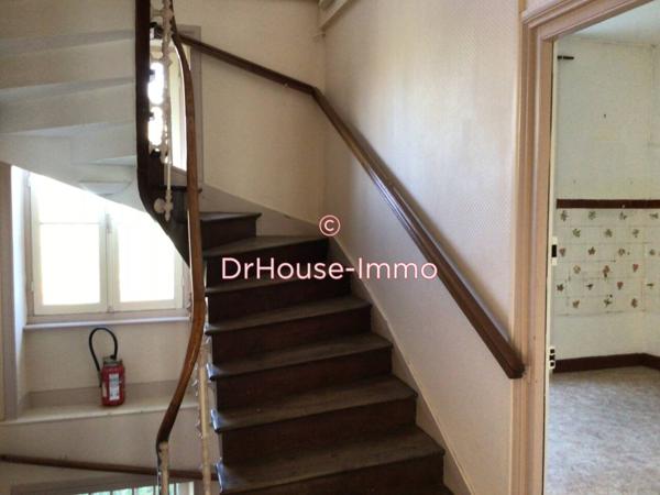 Immeuble à vendre 12 pièces de 198 m²