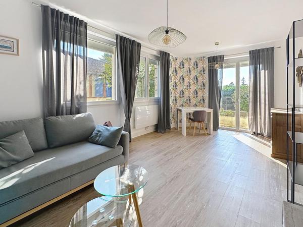 Maison de  plain-pied secteur Luzech