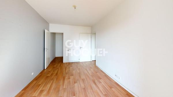 Appartement à vendre - 3 pièces de 73.2 m² avec balcon