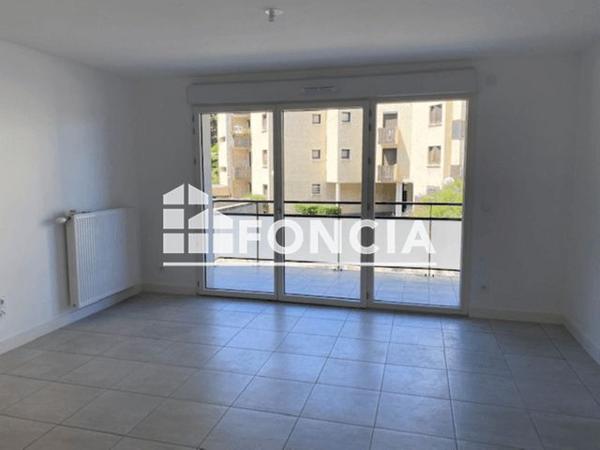 Location Appartement 2 pièces 48.08 m² - 14 RUE DES ARRAULTS Eybens 38320
